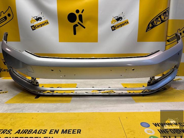Voorbumper VW Passat B8 3G Highline 3G0807221A, Auto-onderdelen, Carrosserie, Bumper, Volkswagen, Voor, Gebruikt