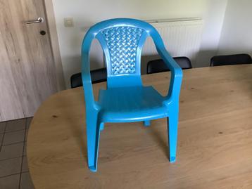 Kinderstoeltje   €5 beschikbaar voor biedingen