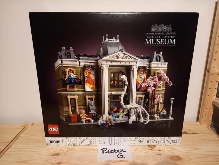 10326 - Lego Icons Natuurhistorische museum - Nieuw & Sealed, Kinderen en Baby's, Speelgoed | Duplo en Lego, Nieuw, Lego, Complete set