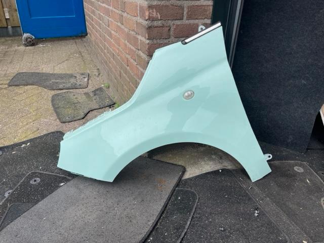 SPATBORD LINKS VOOR 166B Fiat 500 (312) (01-2007/12-2012), Auto-onderdelen, Carrosserie, Spatbord, Fiat, Voor, Links, Gebruikt