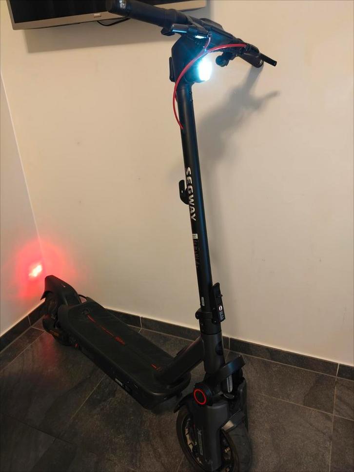 Segway Ninebot G30Max !!koopje!!, Fietsen en Brommers, Scooters | Overige merken, Zo goed als nieuw, Klasse A (25 km/u), Elektrisch