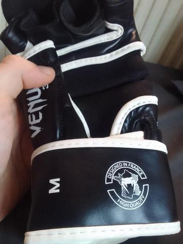 MMA Gloves Venum size M