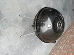Barbeque inclusief accessoires, Tuin en Terras, Houtskoolbarbecues, Ophalen, Gebruikt, Met accessoires