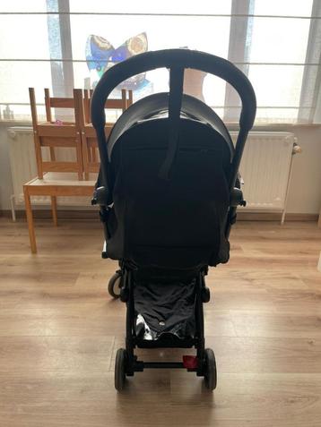 Yoyo BabyZen kinderwagen + autostoeltje (inclusief adapters) beschikbaar voor biedingen