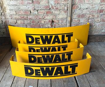 Dewalt metalen reclame borden  beschikbaar voor biedingen