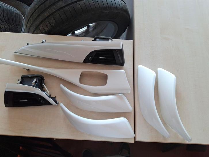 kit insert bmw f20 blanc, Autos : Divers, Tuning & Styling, Enlèvement