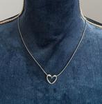 Zilverkleurige ketting met hartje, Nieuw!, Ophalen of Verzenden, Nieuw, Zilver, Zilver