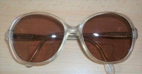Te koop: Leuke zonnenbril op sterkte., Handtassen en Accessoires, Zonnebrillen en Brillen | Dames, Gebruikt, Zonnebril op sterkte