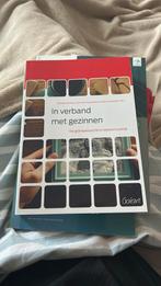 In verband met gezinnen, Boeken, Ophalen, Zo goed als nieuw
