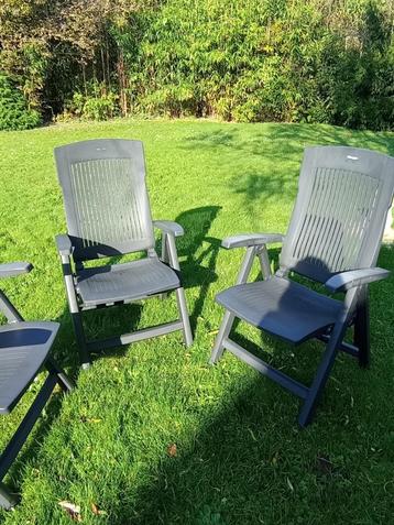 tuinstoelen beschikbaar voor biedingen