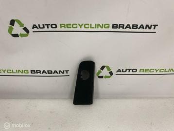 Speakerrooster B-Stijl Rechts Audi Q7 ORIGINEEL 4M0867240 beschikbaar voor biedingen