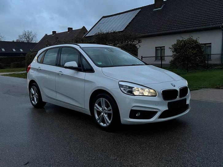 Bmw 216d, Euro6, nieuwstaat, Auto's, BMW, Particulier, 2 Reeks Active Tourer, 360° camera, ABS, Achteruitrijcamera, Adaptieve lichten