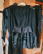 Veel antieke zwarte kleding voor dames, Ophalen, Gebruikt