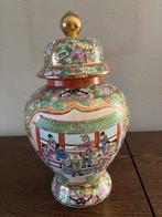 Chinese Canton famillie vaas met deksel, Antiek en Kunst, Ophalen of Verzenden