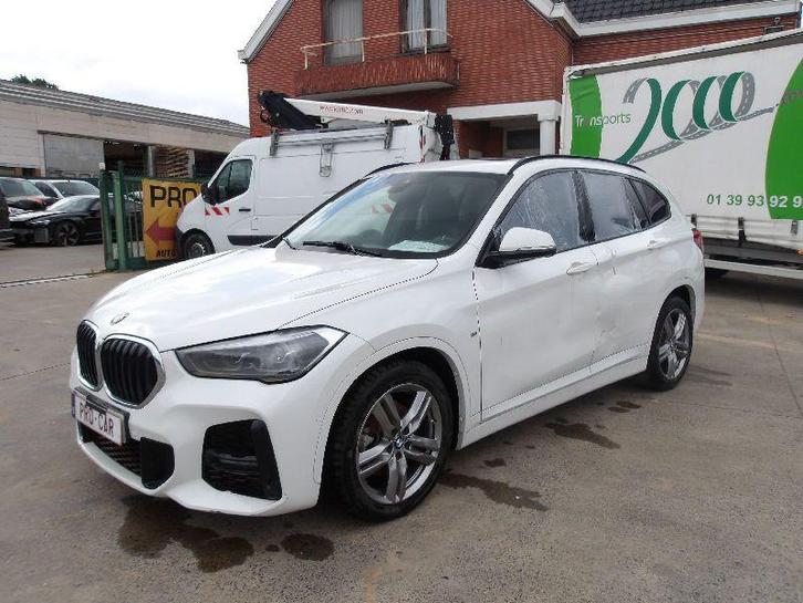 BMW X1 X DRIVE 18 D DIESEL 06-22, Auto's, BMW, Bedrijf, X1, ABS, Centrale vergrendeling, Cruise Control, Lederen bekleding, Navigatiesysteem