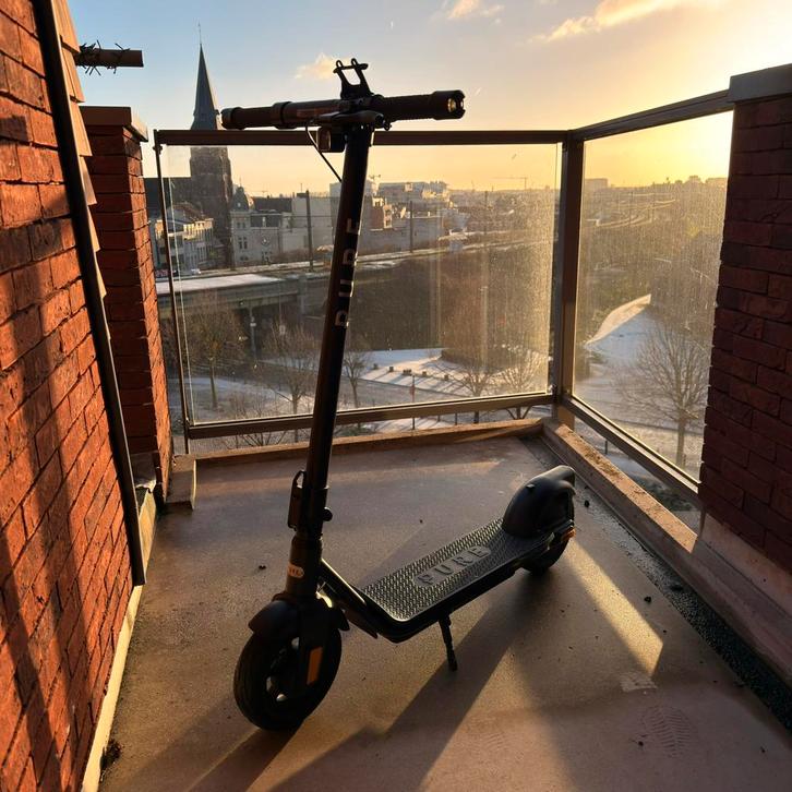 Elektrische step PURE Air 3, Fietsen en Brommers, Steps, Zo goed als nieuw, Elektrische step (E-scooter), Ophalen