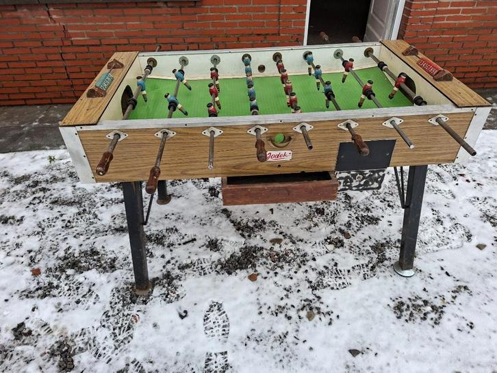 Jodek Kicker Kicker Jupiter, Enfants & Bébés, Jouets | Tables de football, Enlèvement
