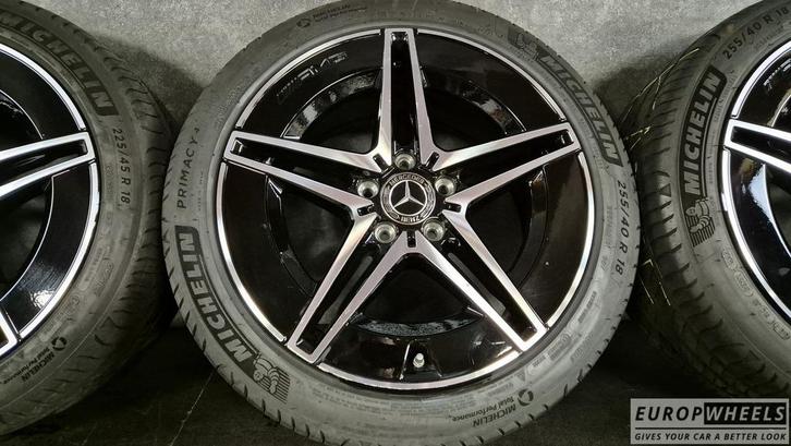 18 inch Mercedes C klasse W206 AMG Zwart zomerbanden, Auto-onderdelen, Banden en Velgen, Banden en Velgen, Zomerbanden, 18 inch