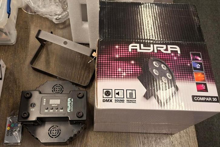 kleuren spots AYRA ComPar 30, Muziek en Instrumenten, Licht en Laser, Ophalen