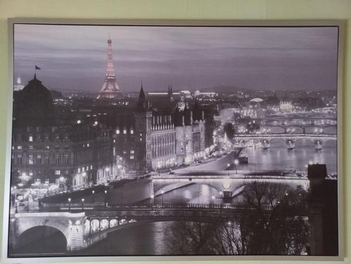 Kader met print "Paris by night"-Afm.;B 1,40m. H 1,00m., Huis en Inrichting, Woonaccessoires | Schilderijen, Tekeningen en Foto's