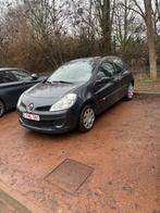 Clio 3, Argent ou Gris, Achat, Boîte manuelle, Entretenue par le concessionnaire