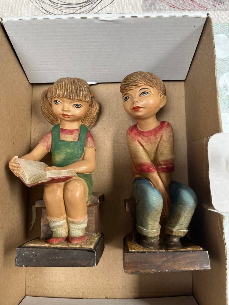 Vintage beeldjes jongen en meisje. Made in Holland jaren 60, Ophalen of Verzenden, Gebruikt, Overige typen