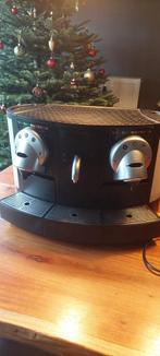 Dubbele Nespresso machine, Elektronische apparatuur, Koffiezetapparaten, Ophalen, Zo goed als nieuw, Koffiemachine