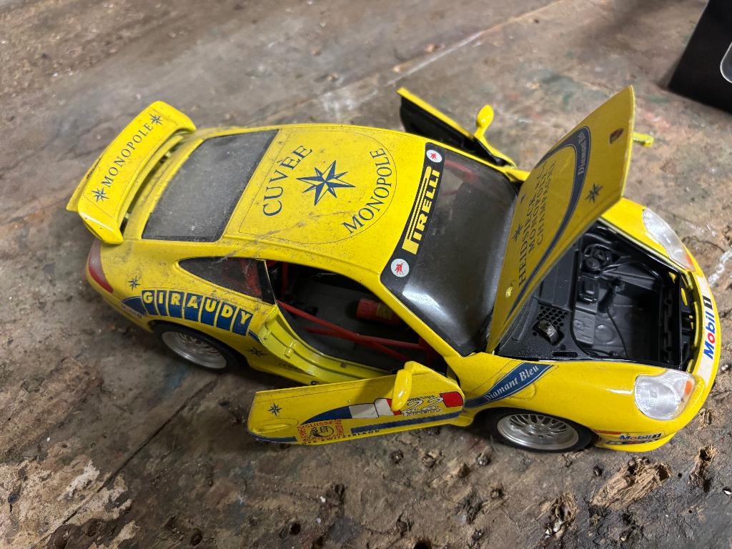 Porsche Miniature GT3 1/18, Ophalen, Zo goed als nieuw, Auto