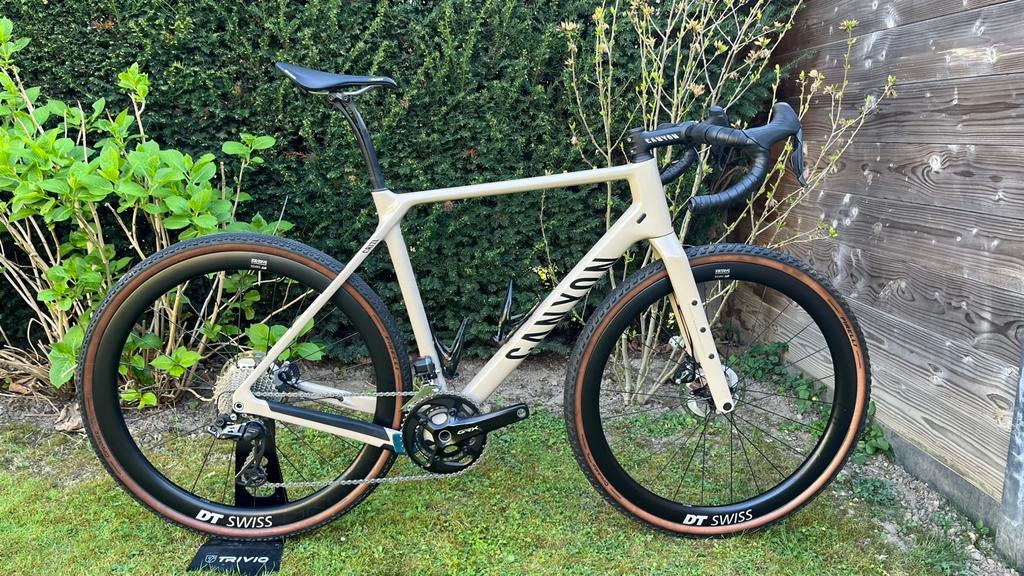 Canyon Grizl CF SLX 8 L. Di2. DT Swiss GRC 1400 Gravelbike, Fietsen en Brommers, Ophalen, Zo goed als nieuw