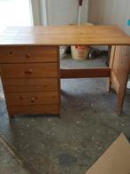 GRATIS bureau H 72 cm
Br 56,5 cm
L 109 cm, Huis en Inrichting, Ophalen, Bureau