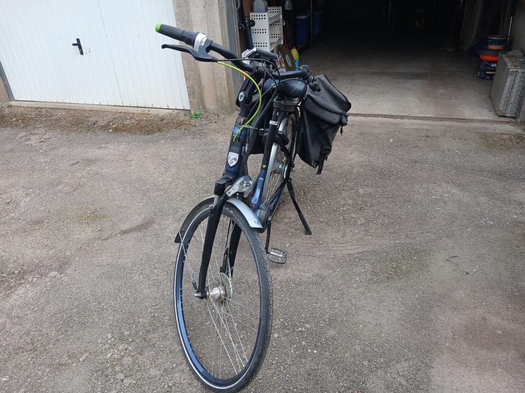 Merk Sparta Type M8e kleur carbon bleu /gun metal nero, Fietsen en Brommers, Elektrische fietsen, Ophalen, Zo goed als nieuw, 50 km per accu of meer