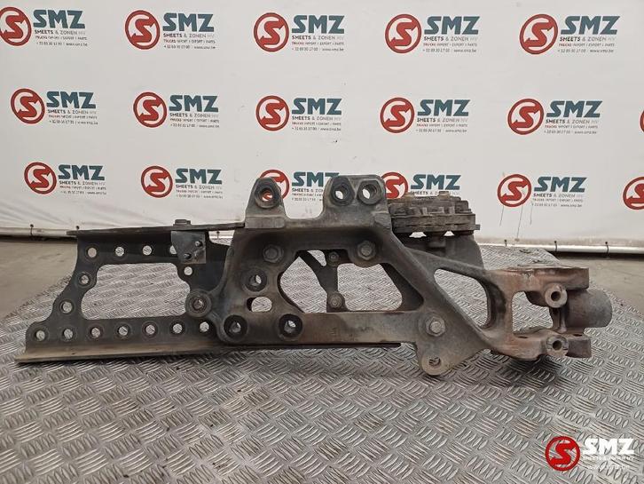 Occ support de montage châssis droit Mercedes, Autos : Pièces & Accessoires, Pièces camion, Mercedes-Benz, Suspension et Châssis