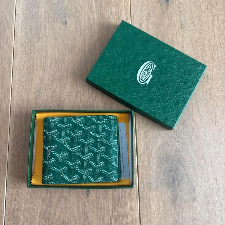 Portemonnee - Groen met Goyard-stijl print - Luxe doos, Bijoux, Sacs & Beauté, Porte-monnaie & Portefeuilles, Comme neuf, Autres marques