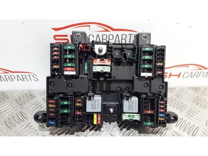 Zekeringkast van een Mercedes CLA, Auto-onderdelen, Elektronica en Kabels, Mercedes-Benz, Gebruikt, Ophalen of Verzenden