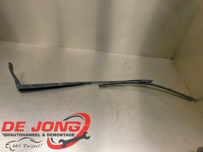 Bras essuie-glace avant d'un Opel Vivaro, -, Opel, 3 mois de garantie, Utilisé