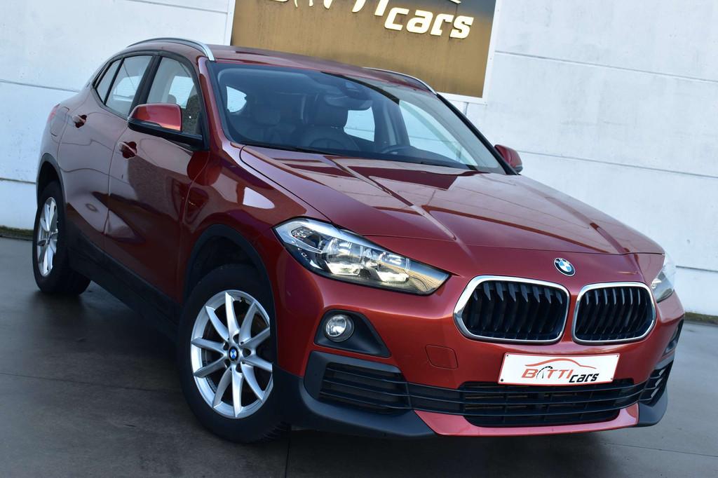BMW X2 sDrive16d Automaat* Airco* PDC* Trekhaak, Autos, BMW, Cuir, Euro 6, Entreprise, Autres couleurs