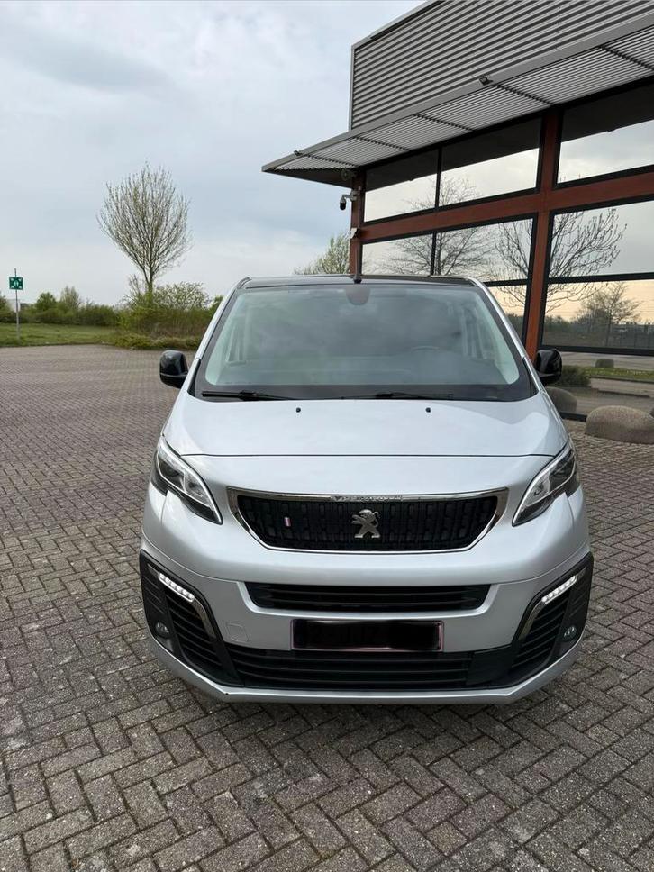 Peugeot Expert, Auto's, Peugeot, Particulier, ABS, Achteruitrijcamera, Adaptieve lichten, Airbags, Airconditioning, Alarm, Apple Carplay