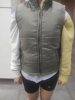 Veste sans manche 14 ans, Enlèvement