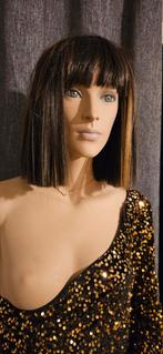 Zeer mooie geknipte pruik, Handtassen en Accessoires, Uiterlijk | Haarverzorging, Ophalen