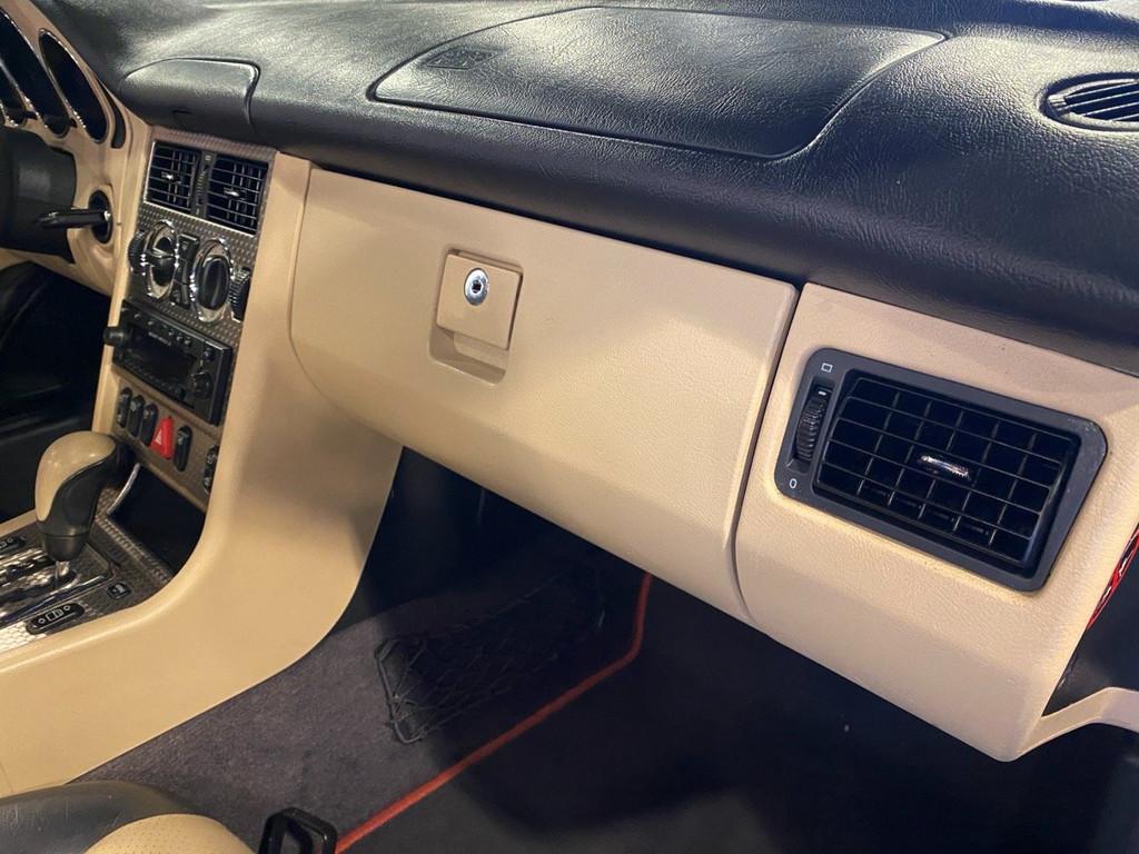 Mercedes-Benz SLK SLK320 AMG Line (bj 2000, automaat), Auto's, Automaat, Cabriolet, Bedrijf, 160 kW