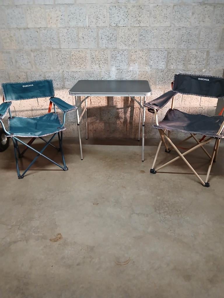 Camping stoelen en Tafeltje., Ophalen