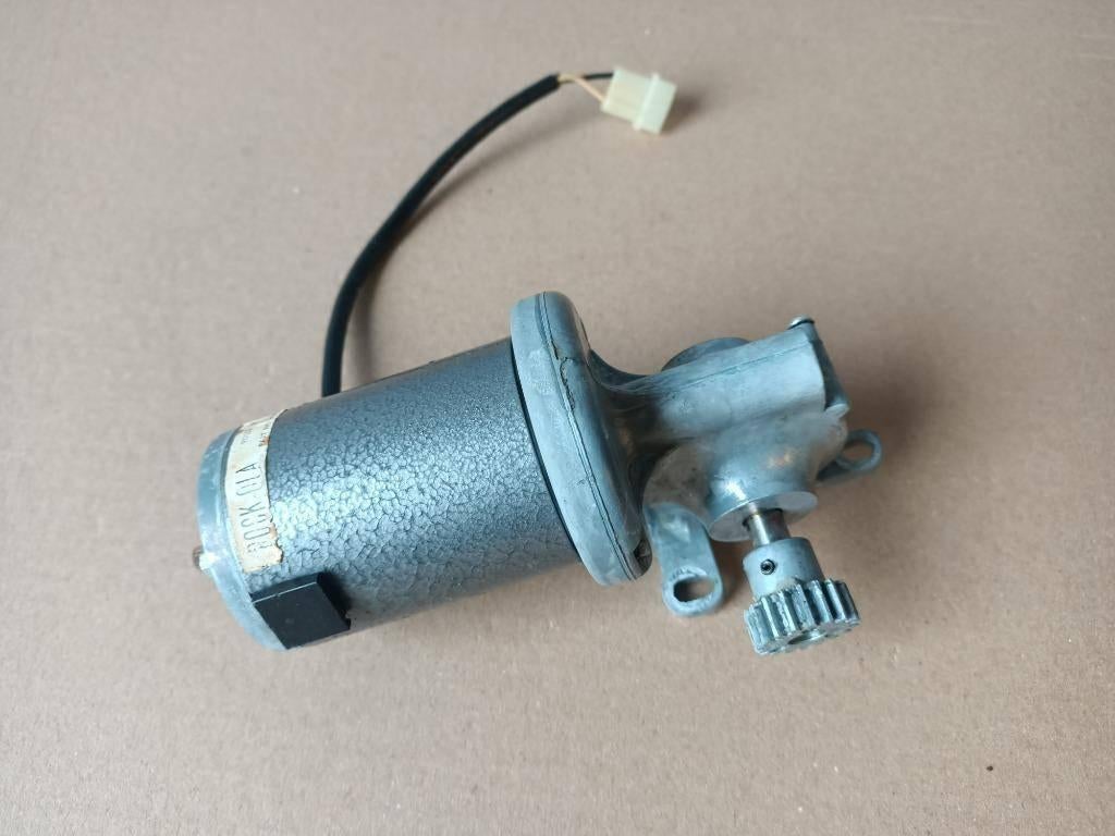 Carrousel Motor/ Mechaniek Rock-Ola (Div) jukebox, Collections, Envoi