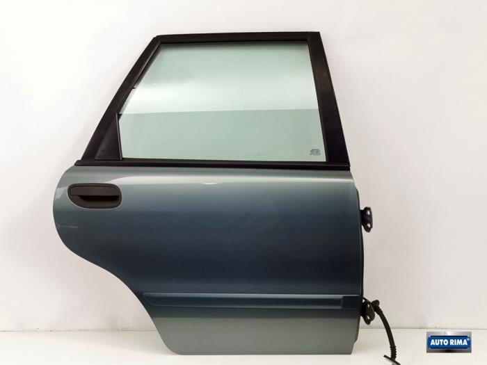 Portière 4portes arrière droite d'un Volvo V40 (348), Autos : Pièces & Accessoires, -, 3 mois de garantie, Porte, -