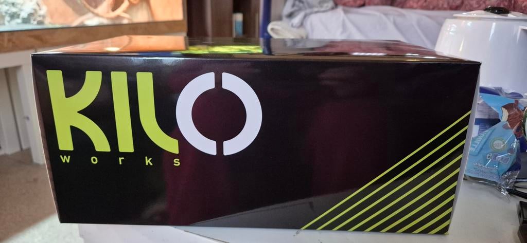 Audi RS4, Hobby en Vrije tijd, Modelauto's | 1:18, Ophalen of Verzenden