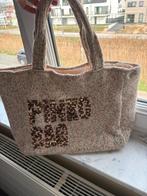 Handtas PINKO, Ophalen