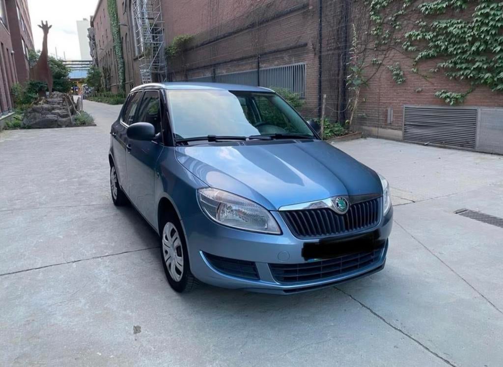 Skoda fabia 2011 essence euro5, Euro 5, Achat, 1095 kg, Noir