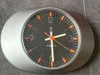 Vintage Philips HRQuartz wandklok type 5578, Enlèvement ou Envoi, Utilisé, Analogique, Horloge murale