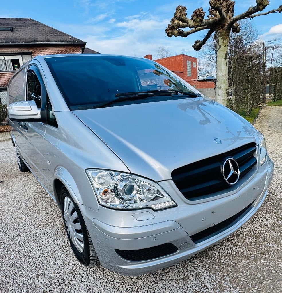 PRACHTIGE MERCEDES 3.0CDI V6 AUTOMAAT AIRCO GEKEURD, Auto's, Automaat, Euro 5, Achterwielaandrijving, Zwart