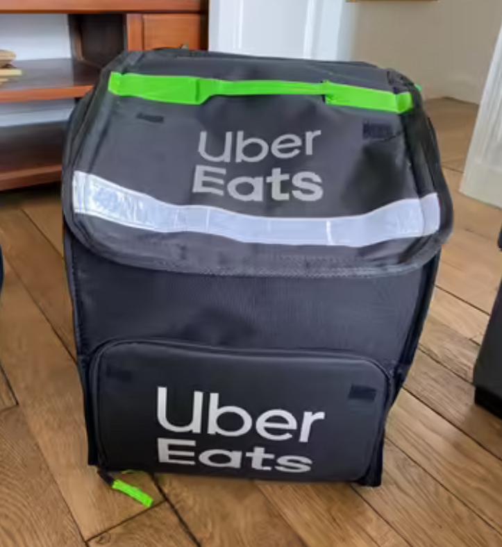 Sac Uber eats, Ophalen, Zo goed als nieuw