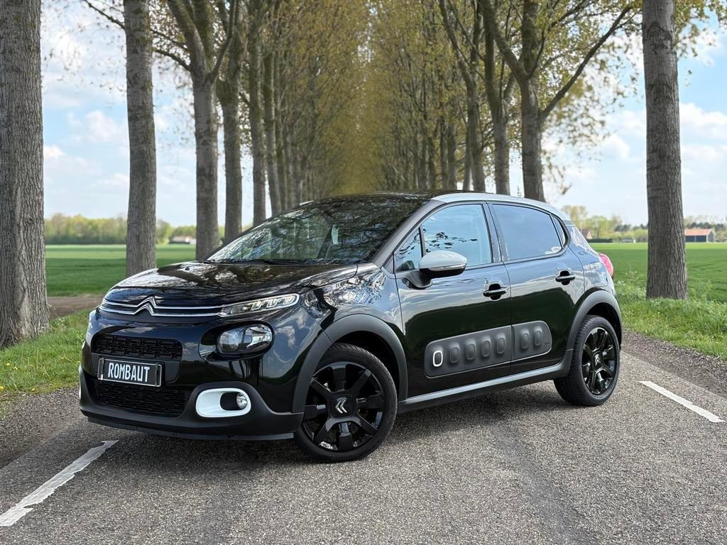 Citroen C3 / 65 DKM / bj2018 / 1STE EIGNR / PANO / NWE RIEM, Auto's, Citroën, Voorwielaandrijving, Euro 6, Zwart, Bedrijf